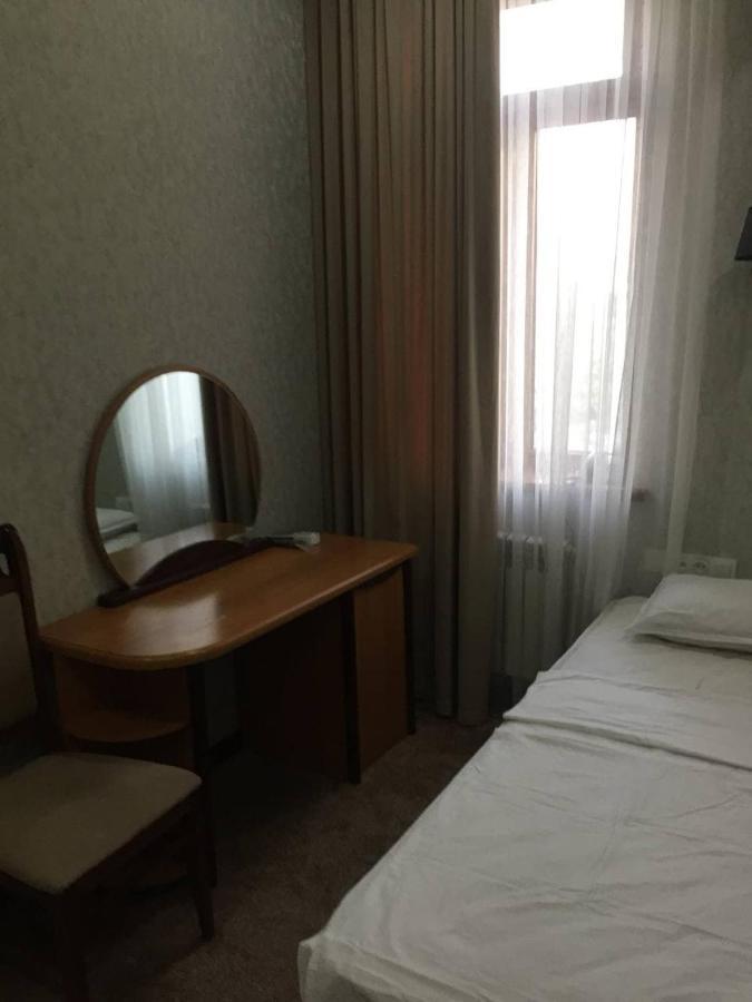 Western Suites Hotel ทาชเคนต์ ภายนอก รูปภาพ