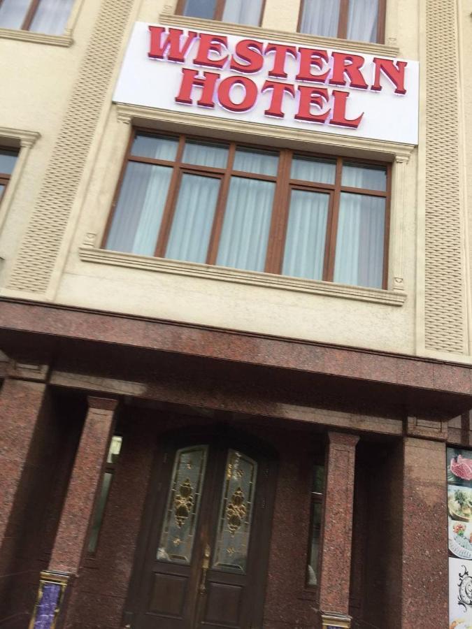 Western Suites Hotel ทาชเคนต์ ภายนอก รูปภาพ