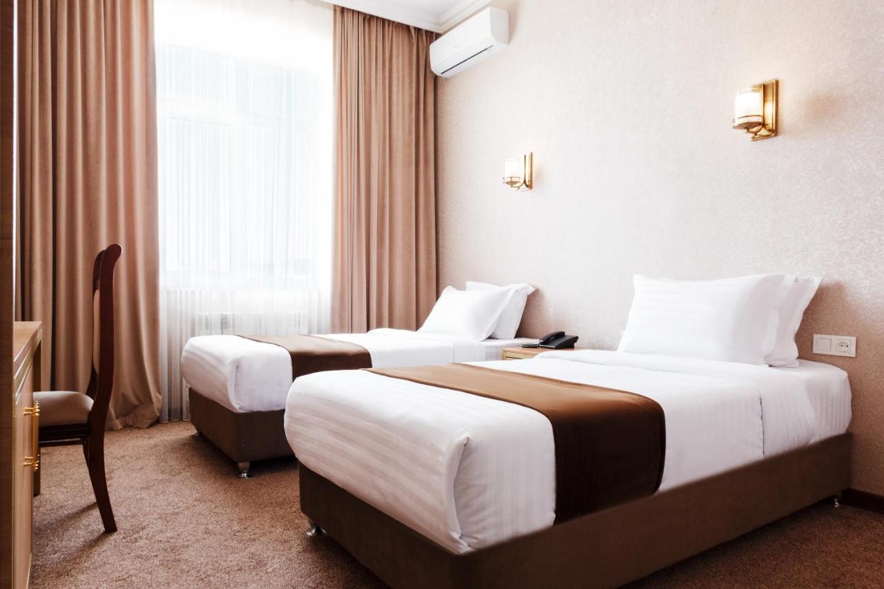 Western Suites Hotel ทาชเคนต์ ภายนอก รูปภาพ